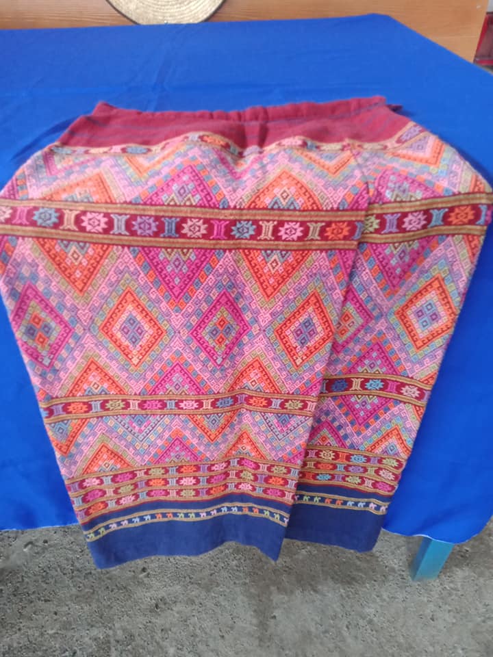 Ban Prachaphiwat Handwoven Cotton Fabric Community Enterprise