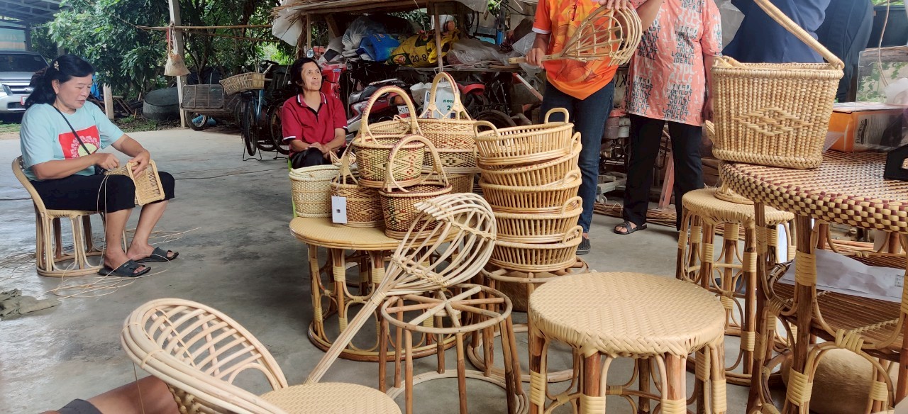 Prachaphiwat Rattan Weaving Community Enterprise
