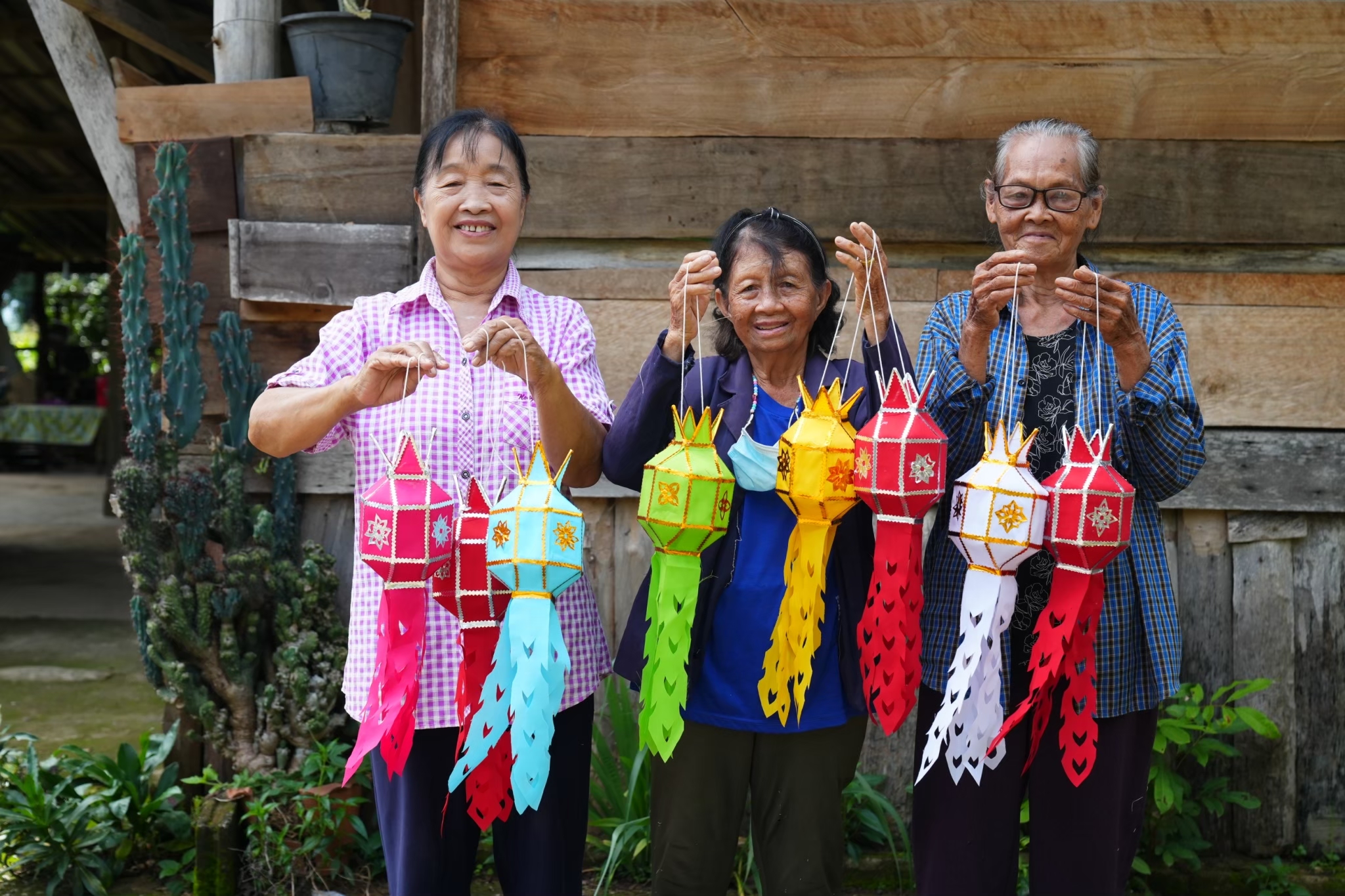 Group of Elderly of Lanterns Maker Community enterprise