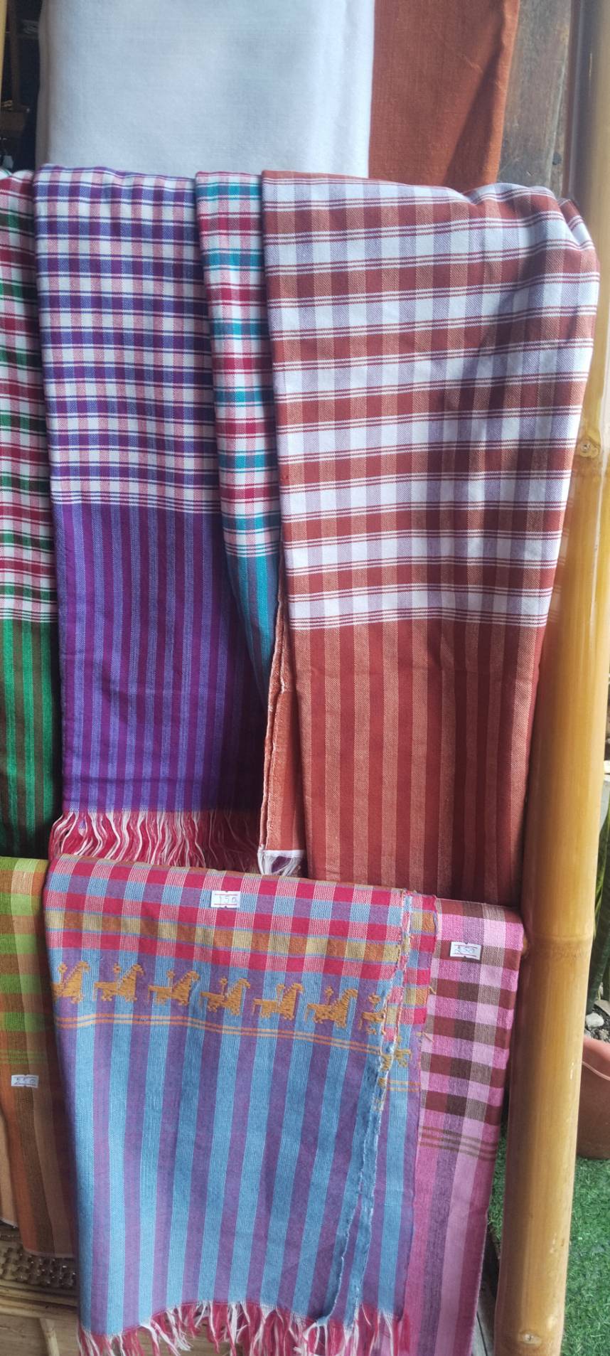 Ban Nam Ma Tai, Village No. 10, Tambon Sathan Weaving Group